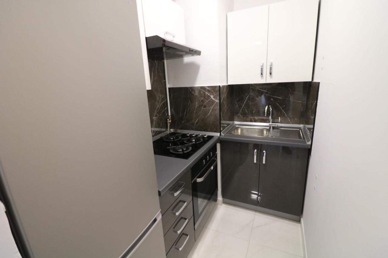 Sneky Apartment Pula Luaran gambar